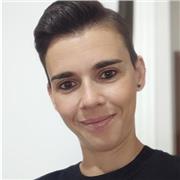 Profesora titulada en Magisterio imparte clases de todas las materias y niveles